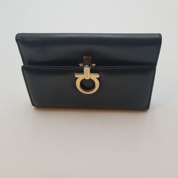 Share Ferragamo Leather Trifold Wallet Gancini Black Gold Hardware Used USA 6"x4 - Picture 1 of 7